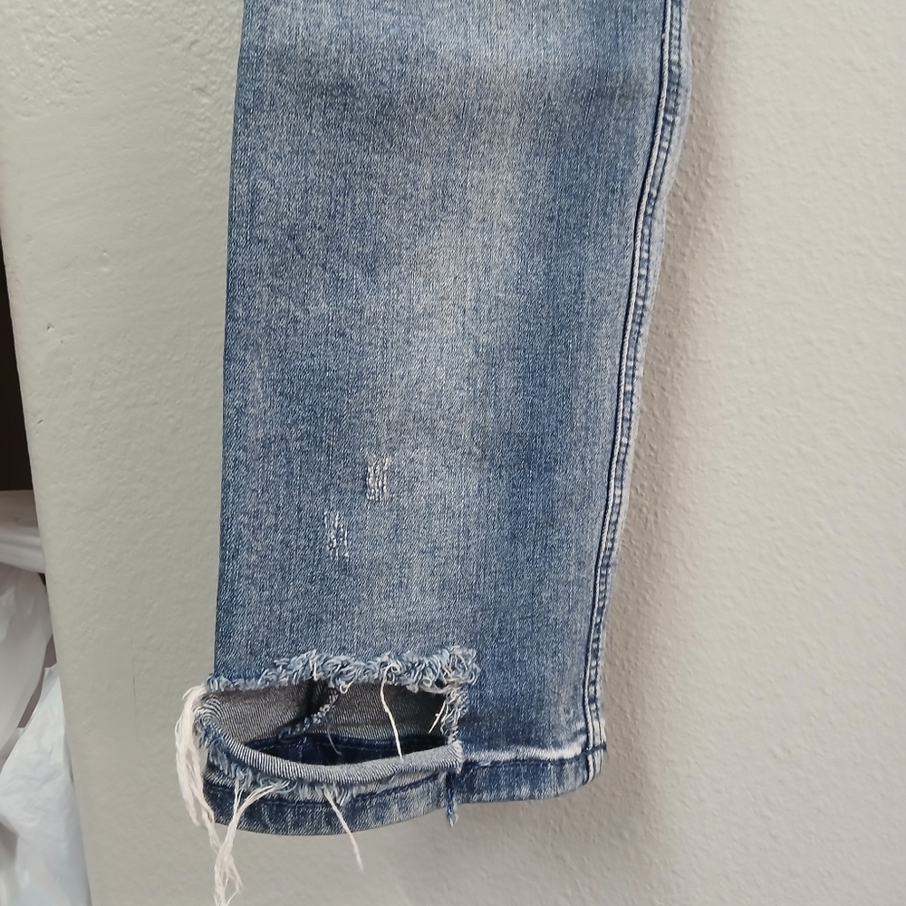 Young & Reckless Distressed Patchwork Jeans Size … - image 8